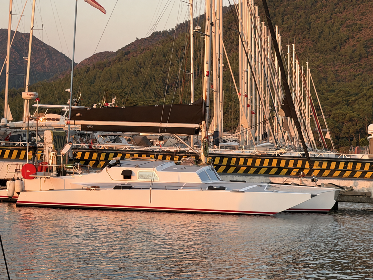 02_side-profile-afloat_IMG_2950_result